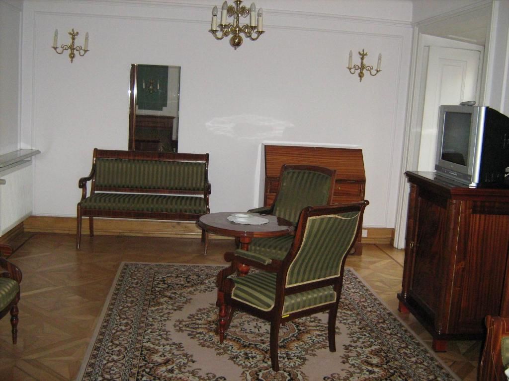 Отели типа «постель и завтрак» Hotel butikowy Pałac Jabłonna Яблонна