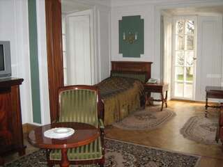 Отели типа «постель и завтрак» Hotel butikowy Pałac Jabłonna Яблонна Двухместный номер с 2 отдельными кроватями-18
