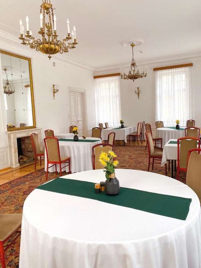 Отели типа «постель и завтрак» Hotel butikowy Pałac Jabłonna Яблонна-32